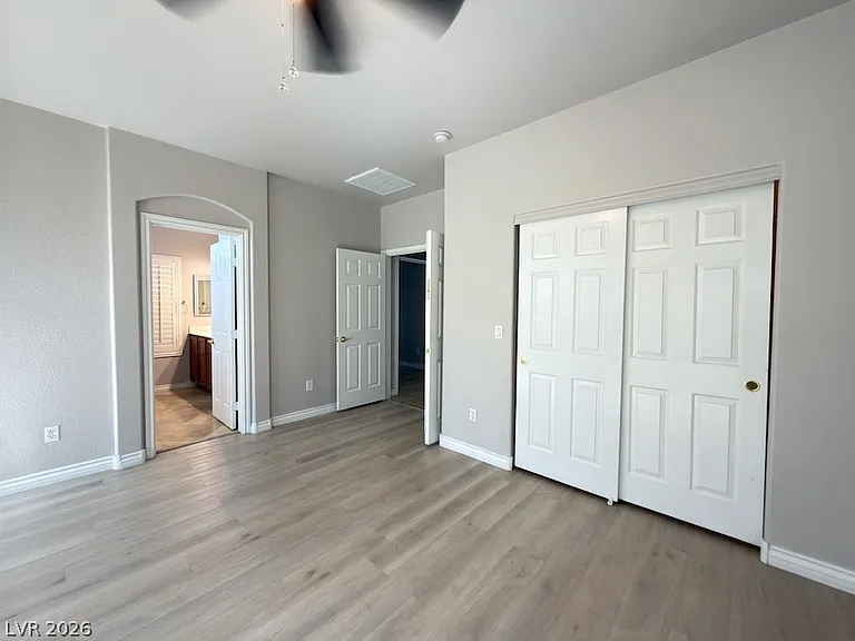 215 Animated Ct — Photo 14