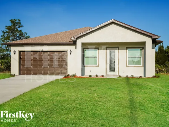3910 NE 19th Place Cpe, Coral, FL 33909
