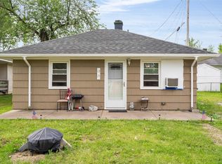 1315 22nd Ave SW, Cedar Rapids, IA 52404