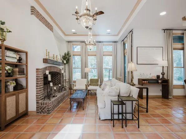 6 Sheldon Ln, Hilton Head Island, SC 29926