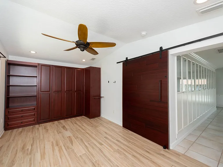 444 Finch Dr — Photo 63