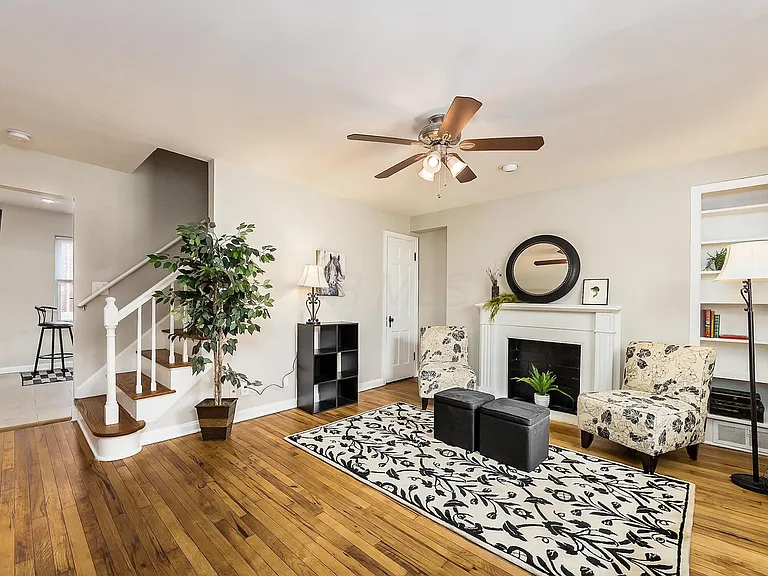 Living Room (entry)