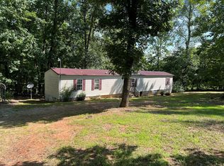 575 Berry Rd, Callands, VA 24530