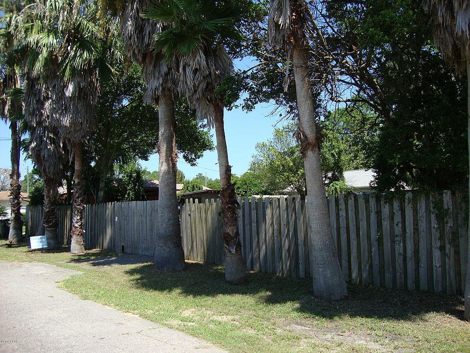 1st image of 19312 Delmar Dr