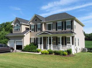 206 Springer Ln, Lothian, MD 20711