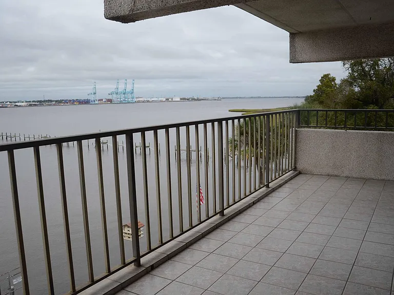 2280 Shepard St #406 — Photo 19