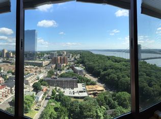 100 Old Palisade Rd APT 3613, Fort Lee, NJ 07024
