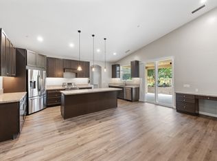 (Undisclosed Address), Vista, CA 92084