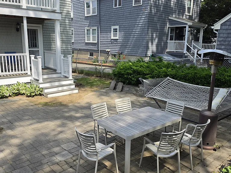 16 Bromfield St #14 — Photo 3