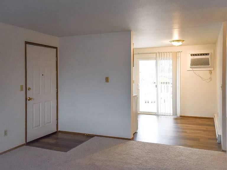 Ferns Apartments — Photo 10