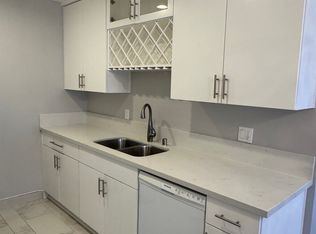 1800 Camden Ave APT 209, Los Angeles, CA 90025