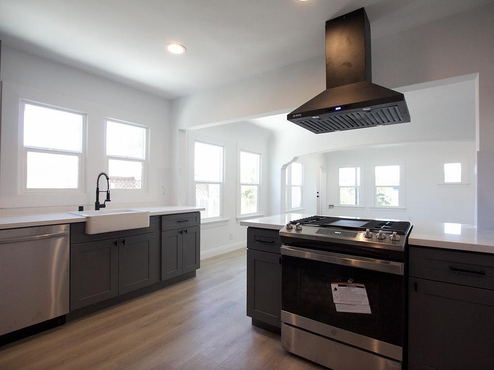 2nd image of 7007 4th Ave #7007