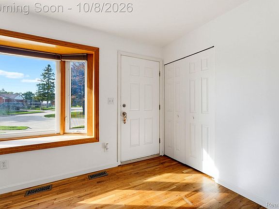 5th image of 33552 Klein Cir
