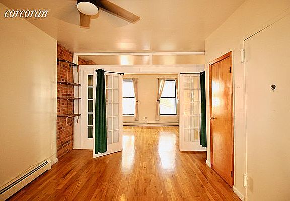 3rd image of 230 Sackett St APT 2L