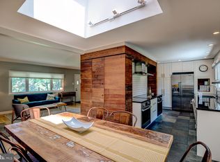 634 Overlook Dr, Downingtown, PA 19335