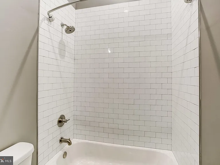 1214 Eutaw Pl #303 — Photo 20