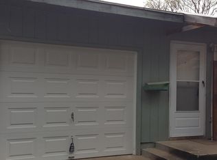 150 Hansen Ln APT A, Eugene, OR 97404