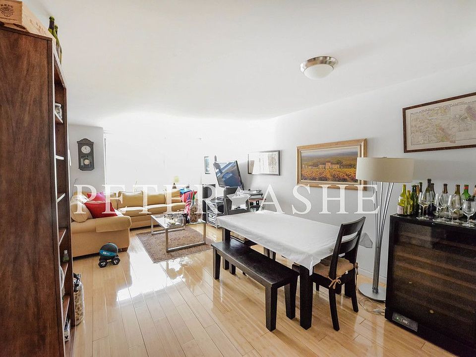 1st image of 220 E 65th St APT 6A