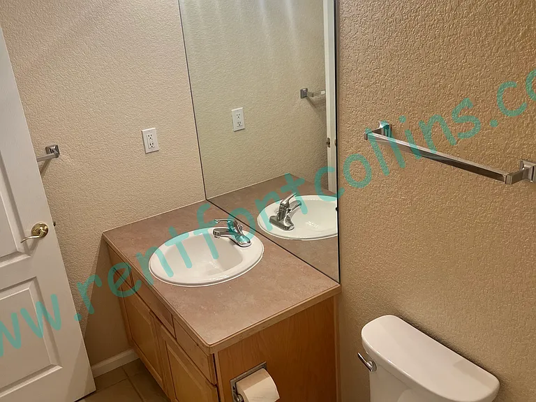 8089 Lighthouse Ln — Photo 10