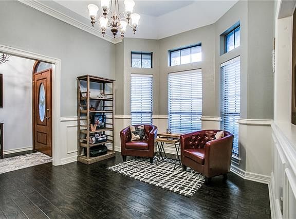 4th image of 1014 Baldwin Dr