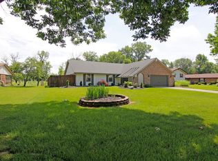 8100 Paragon Rd, Dayton, OH 45458