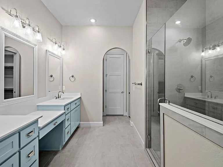 3000 Courtyard St — Photo 12