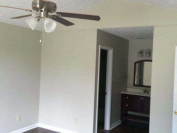 4th image of 315 Eastwood Ave