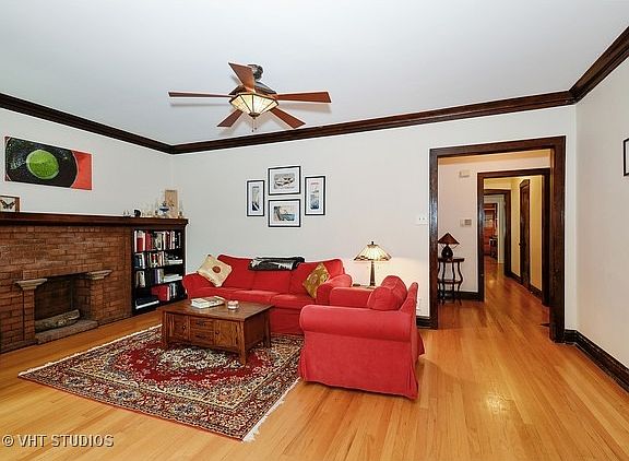 2nd image of 1432 W Winona St #1