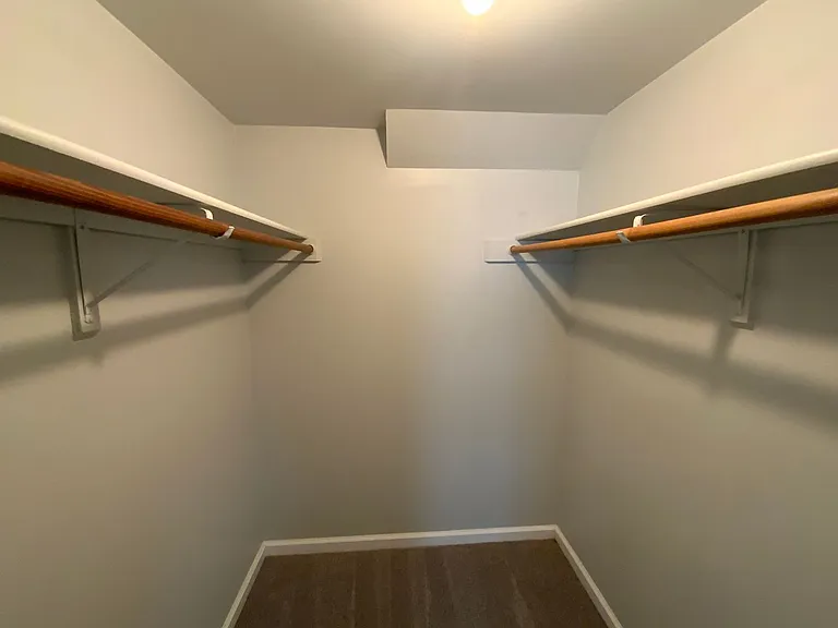 4621 - 4623 W Bainbridge Dr — Photo 14