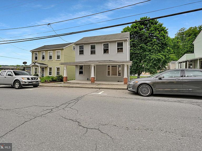 Listing photo 4