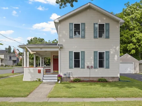 206 Utica St, Brockport, NY 14420
