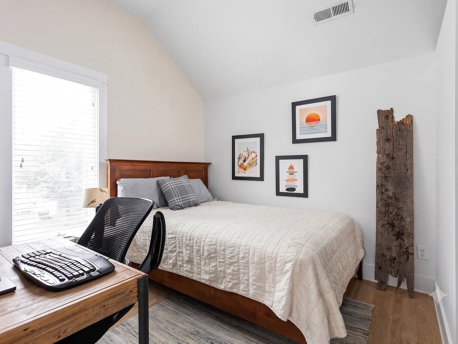 1 bed, 572 sqft, $1,500 — Photo 4
