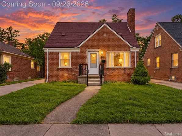 3604 Merrick St, Dearborn, MI 48124