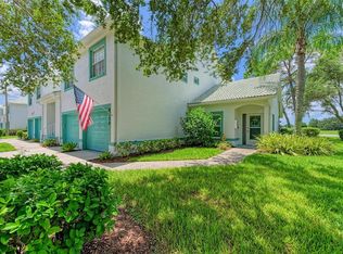 6530 Fairway Gardens Dr, Bradenton, FL 34203