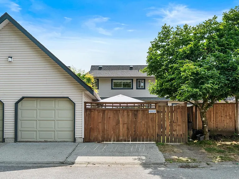 13-11536 236th Street, Maple Ridge #13 — Photo 32