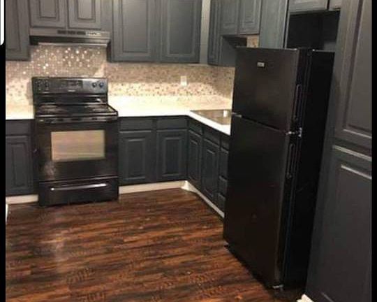 3rd image of 2601 S Olive St APT 22
