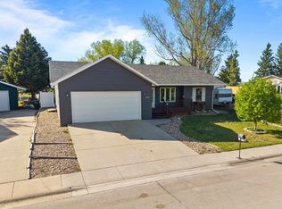 2122 11th Ave, Belle Fourche, SD 57717
