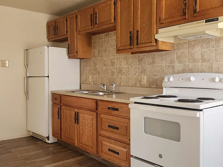 04 Kitchen_11182025