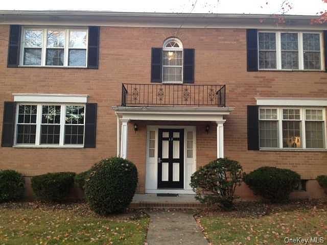 1st image of 12 Milford Ln APT 8H