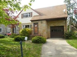 219 48th St, Sandusky, OH 44870