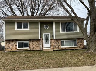 1603 46th St NW, Rochester, MN 55901
