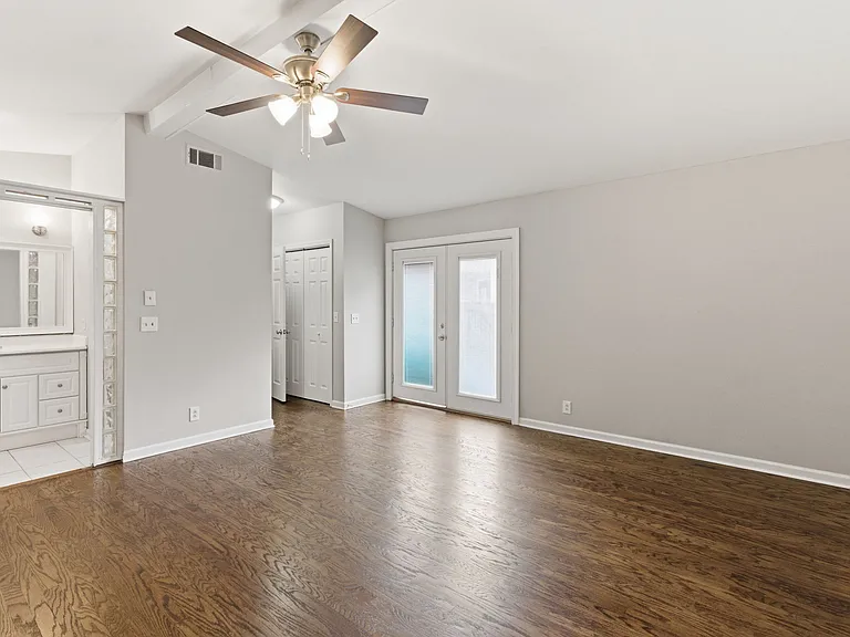 3017 Casa Dr — Photo 9