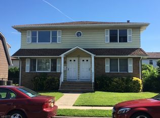 16 Renaissance Dr, Clifton, NJ 07013
