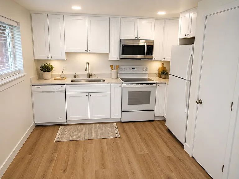 8711 S 114th St #6A — Photo 15