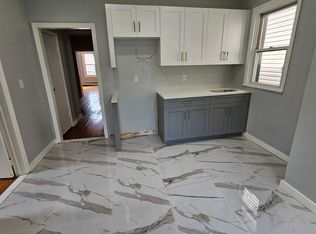 16 Willoughby St FLOOR 2, Newark, NJ 07112