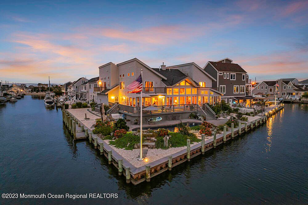 250 Silver Beach Road, Lavallette, NJ 08735 Zillow