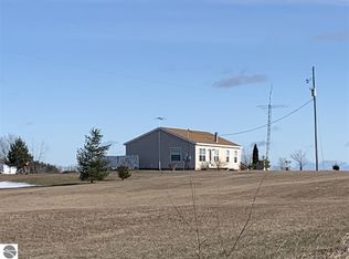 1362 Bishop Rd, Sterling, MI 48659