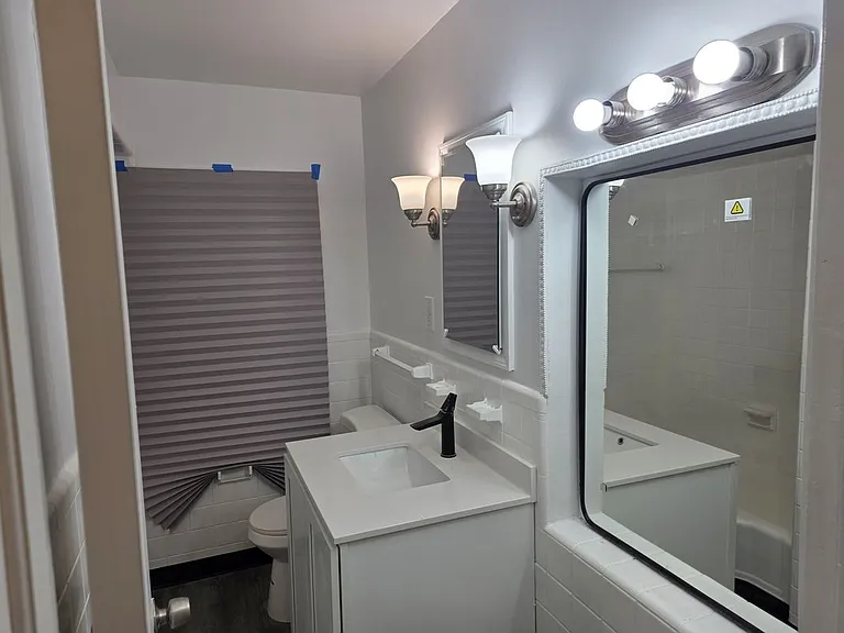 12840 Kilbourne St — Photo 10