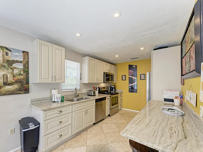 6311 Gulf Dr — Photo 25