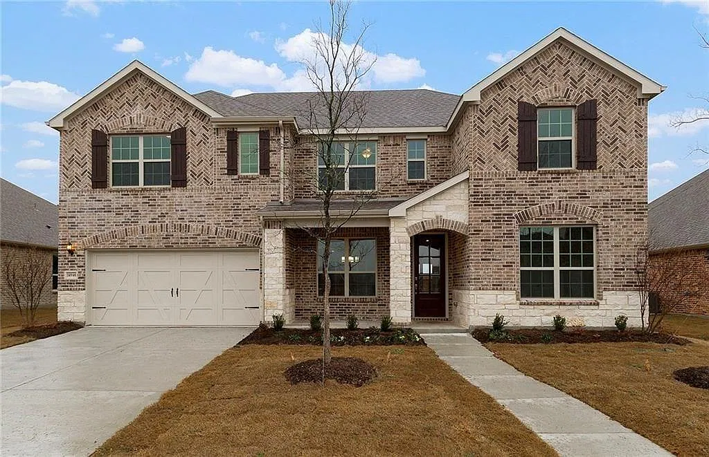 5 bed, 3667 sqft, $3,750 — Photo 2